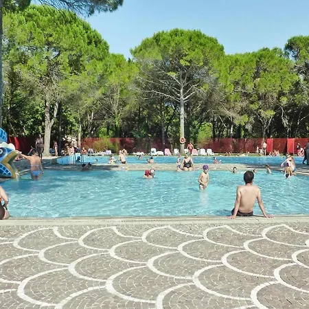 Holiday home Caravan Park Belvedere, Grado