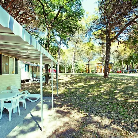 Holiday home Caravan Park Belvedere, *